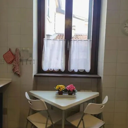 Casa Dei Pittori - A Pochi Passi Da Piazza Erbe Apartment Verona Exterior photo